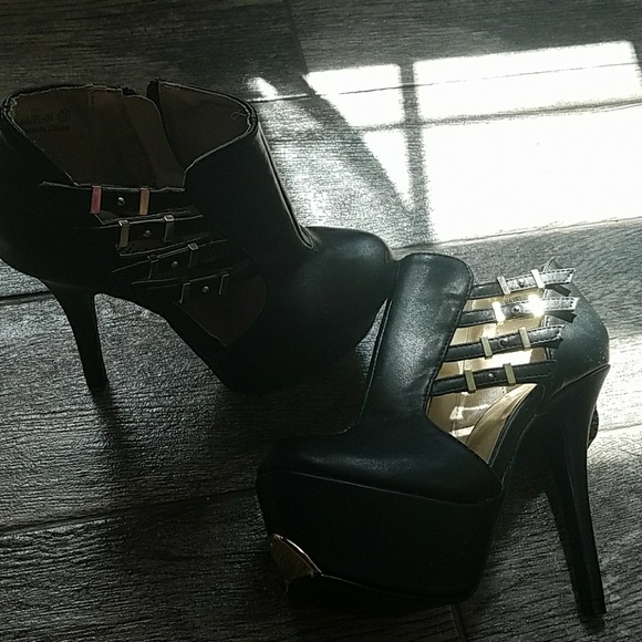 Booties - Picture 2 of 3